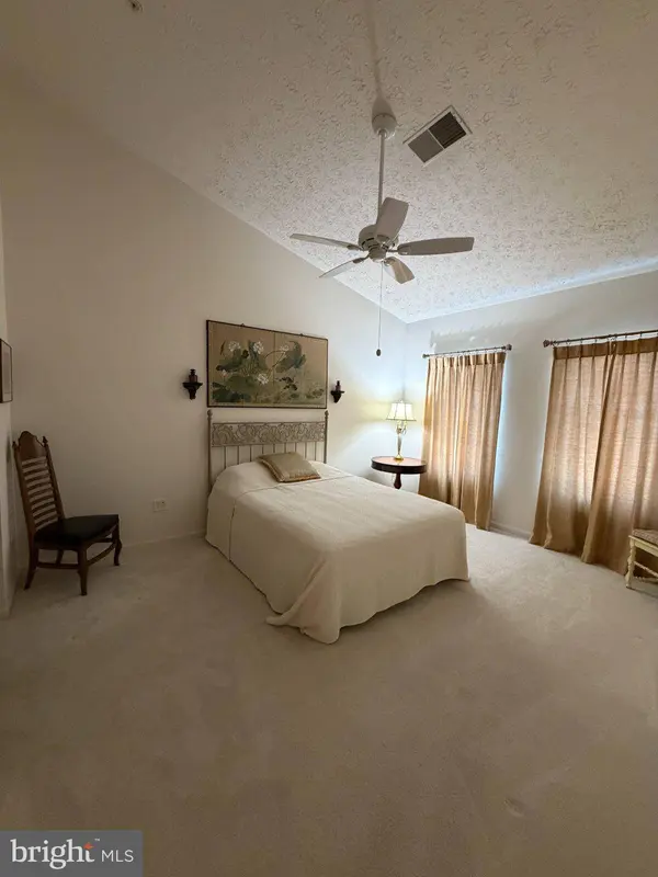 3 BROOK FARM CT #3M, Perry Hall, MD 21128