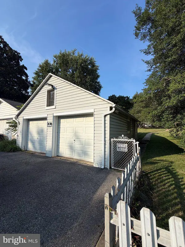 7 MAPLE AVE, Baltimore, MD 21206