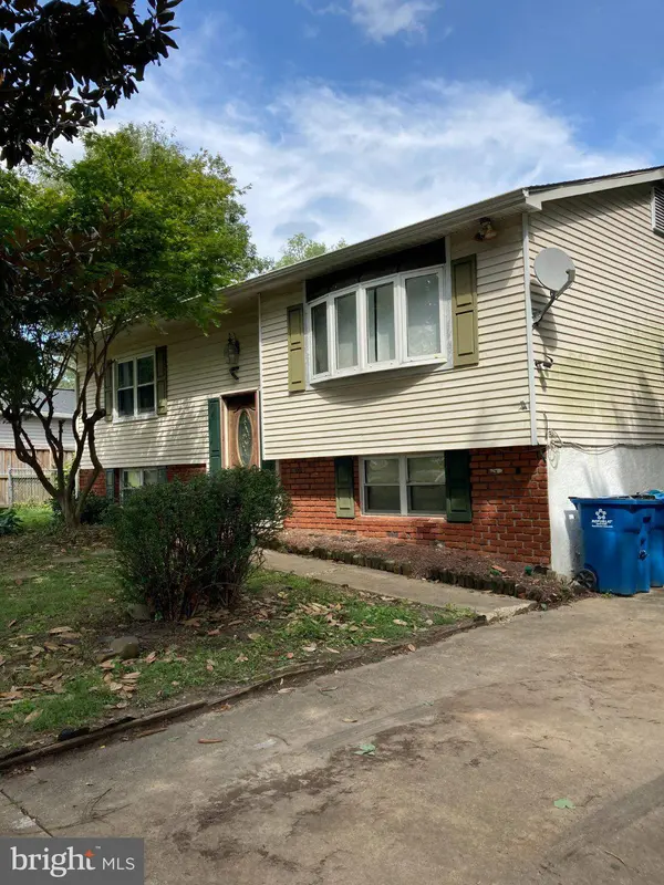 102 MIDLAND DR, Elkton, MD 21921
