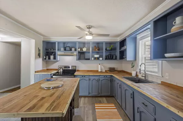 308 Whispering Pines Terrace, Aiken, SC 29801