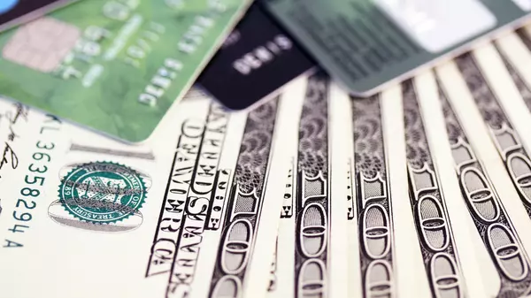 Credit, Divorce, and Real Estate: 5 Essentials to Protect Your Future