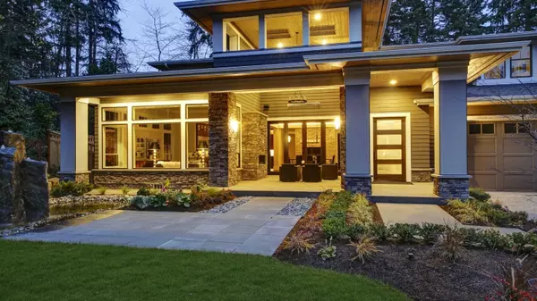 Who is the best real estate agent for upsizing to a larger home in Northville?