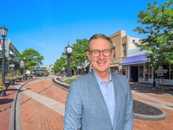 Relocating to Northville, MI? Here Is the Real Estate Agent You Should Contact First.