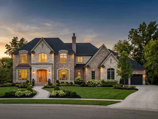 How to Sell a Luxury Home in South Lyon, MI in 2026 ($700K–$1.5M+)