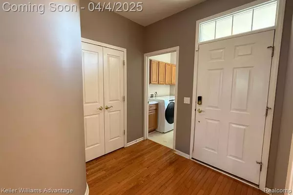 16681 Lyonhurst Circle, Northville Twp, MI 48168