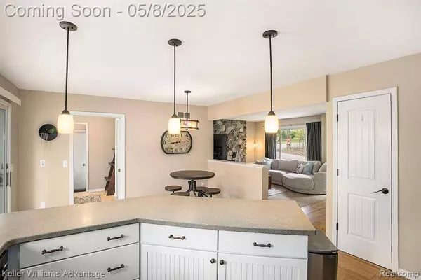 7315 Northdale Drive, Hamburg Twp, MI 48116