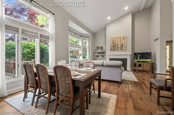 22744 Spy Glass Hill Drive, South Lyon, MI 48178