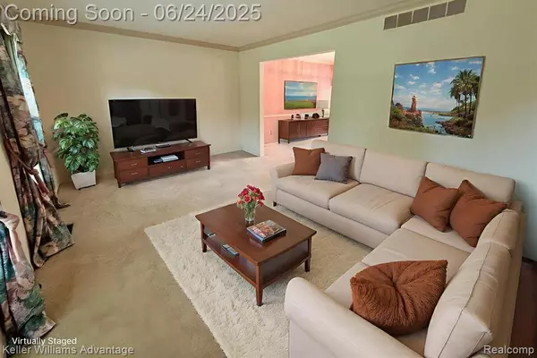 40795 Katie Drive, Novi, MI 48375