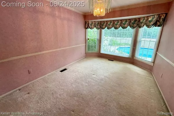 40795 Katie Drive, Novi, MI 48375