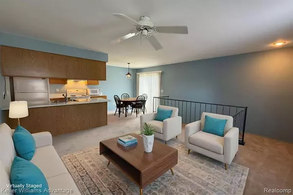 1478 Harbor Drive, Walled Lake, MI 48390