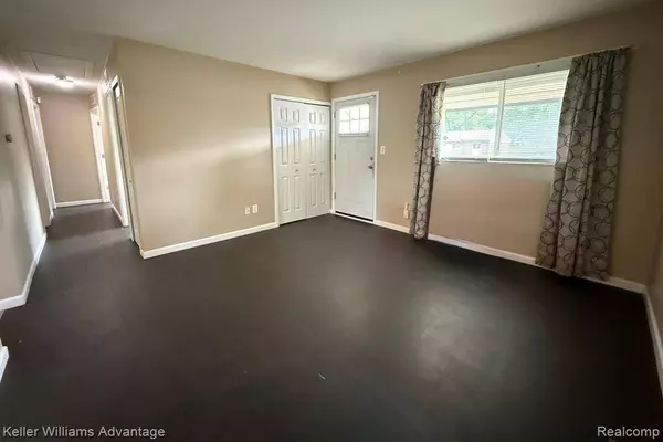 649 Oswego Avenue, Ypsilanti, MI 48198