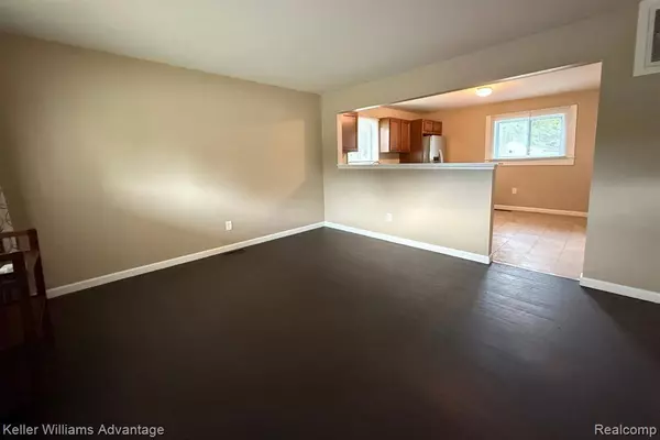 649 Oswego Avenue, Ypsilanti, MI 48198