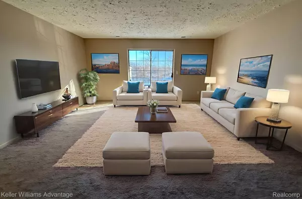 30709 Shiawassee RD #71, Farmington Hills, MI 48336