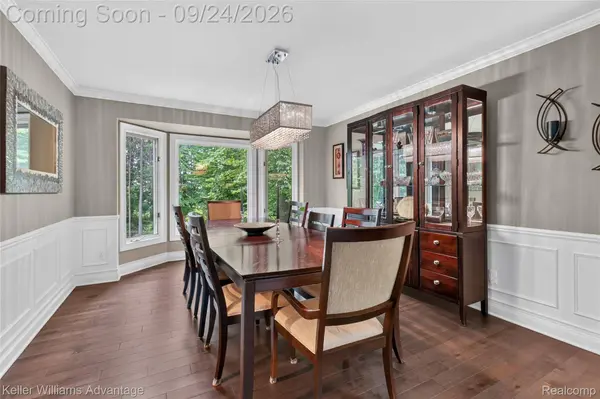 25650 Arcadia DR, Novi, MI 48374