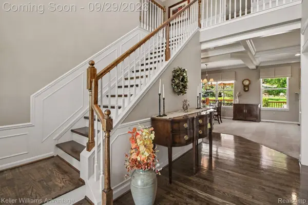 26393 Creekside DR, Lyon Charter Township, MI 48165