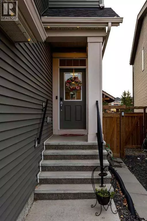 196 Belmont Terrace SW, Calgary, AB T2X4H2