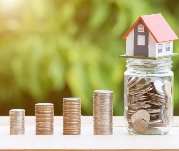 Why Online Home Values Aren’t the Whole Story,Angel Ramirez
