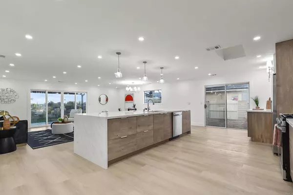 4143 Cole Way, San Diego, CA 92117