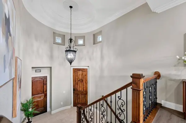 10404 Artesian Springs Ct, Spring Valley, CA 91977