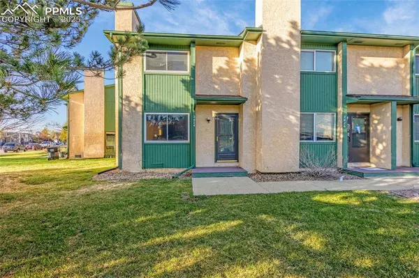 2474 Washo CIR, Colorado Springs, CO 80915