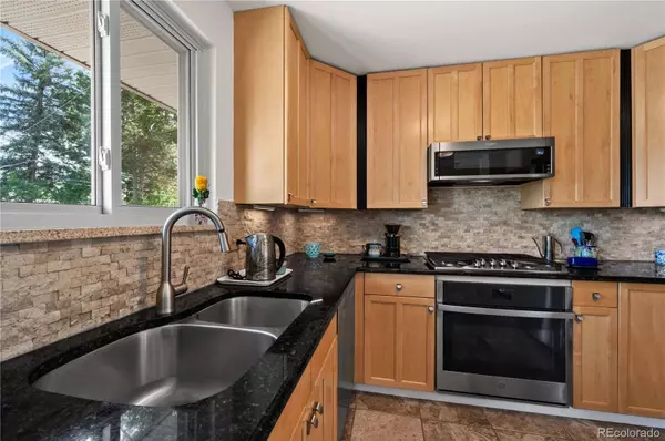 3121 E Weaver AVE, Centennial, CO 80121