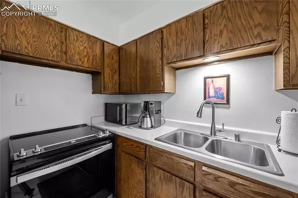 4255 Morley DR, Colorado Springs, CO 80916