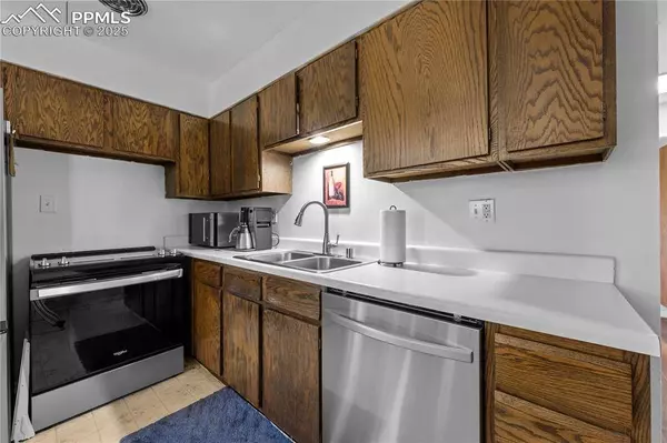 4255 Morley DR, Colorado Springs, CO 80916