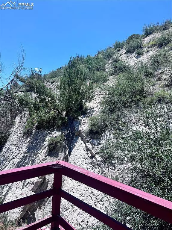 2407 Greenway CIR, Canon City, CO 81212