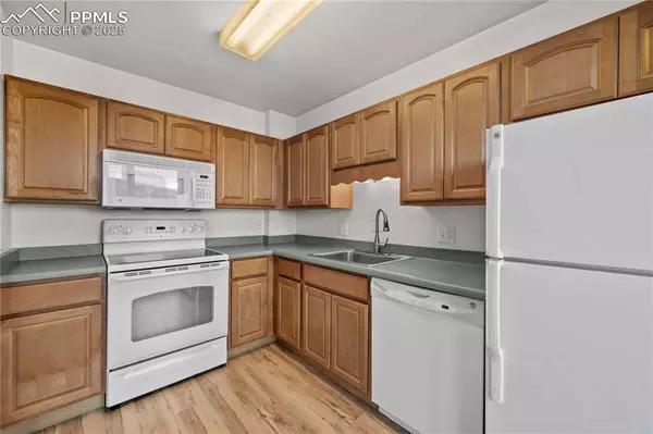 900 Saturn DR #706, Colorado Springs, CO 80905