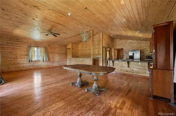 927 Stonehenge, Florissant, CO 80816