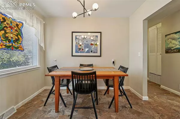 22 High ST, Palmer Lake, CO 80133