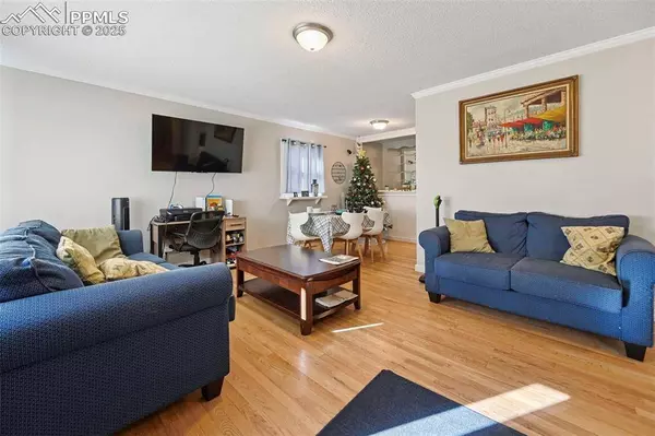 1526 Laurette DR, Colorado Springs, CO 80909