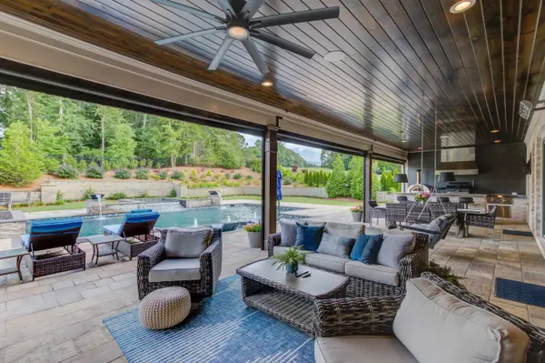 2087 Covered Bridge Dr Braselton, Ga 30517,