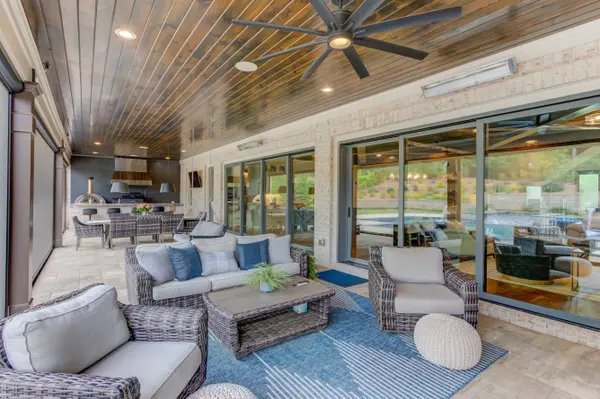 2087 Covered Bridge Dr Braselton, Ga 30517,