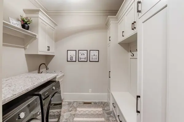 2087 Covered Bridge Dr Braselton, Ga 30517,