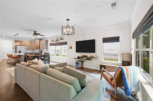 4554 Grenadine CIR, Acworth, GA 30101