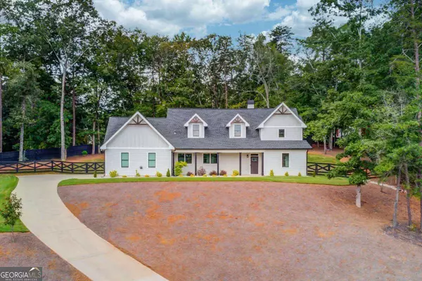 6011 Tradewinds CV, Gainesville, GA 30506