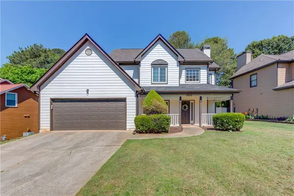 1995 Watercrest CIR, Lawrenceville, GA 30043