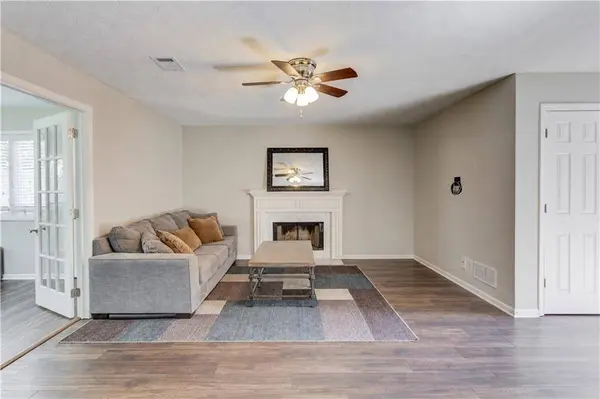 1995 Watercrest CIR, Lawrenceville, GA 30043