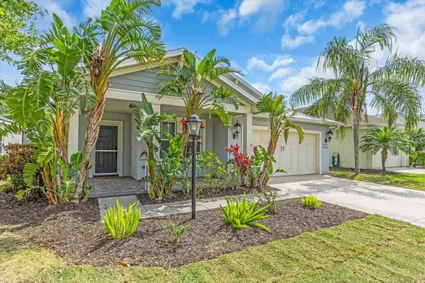 11790 FOREST PARK CIR, Bradenton, FL 34211