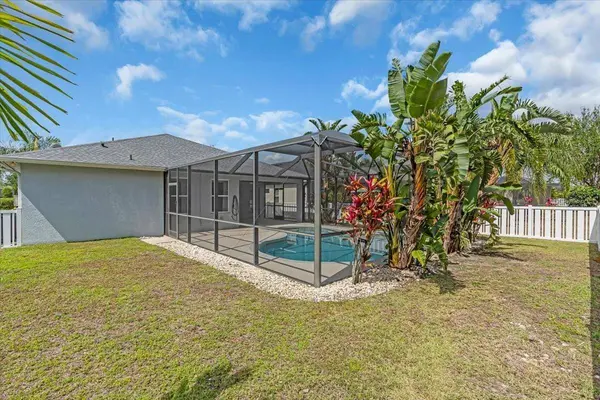 11790 FOREST PARK CIR, Bradenton, FL 34211