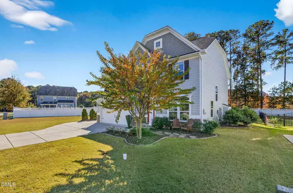 2924 Landon Ridge Drive, New Hill, NC 27562