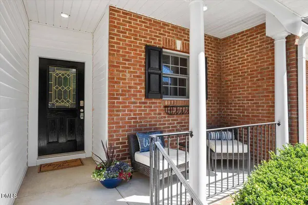 5304 Goldenglow Way, Raleigh, NC 27606