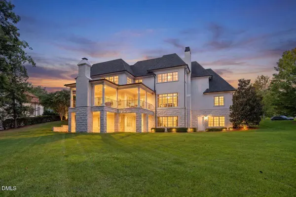 1015 Venetian CT, Cary, NC 27518