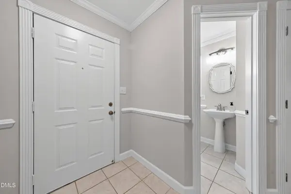 108 Grande Meadow WAY, Cary, NC 27513