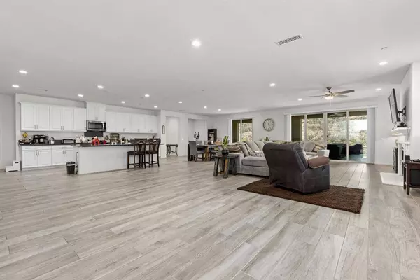 34885 Heartland LN, Murrieta, CA 92563