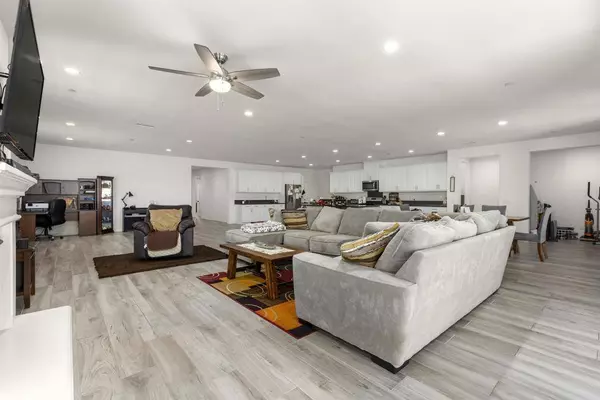 34885 Heartland LN, Murrieta, CA 92563