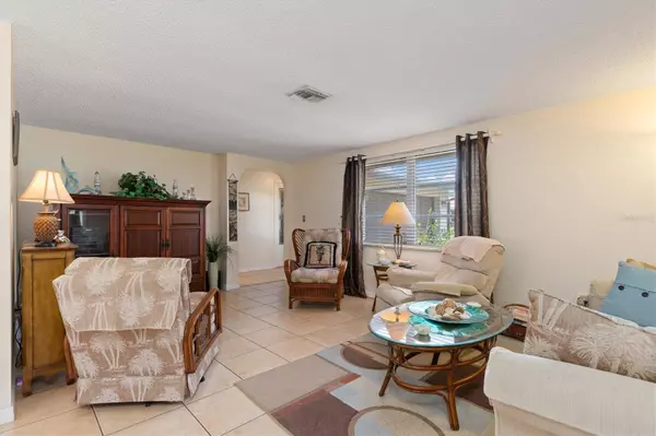 315 HOLLY RD, Venice, FL 34293