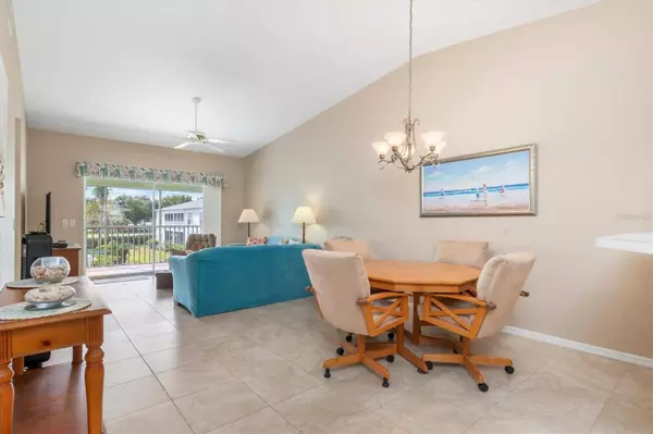 5725 GREENWOOD AVE #8203, North Port, FL 34287