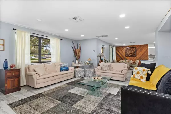 3045 DATURA RD, Venice, FL 34293